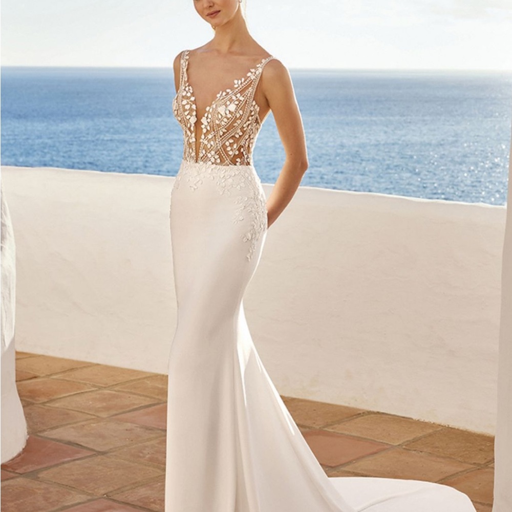 cara
• ENZOANI . LOVE